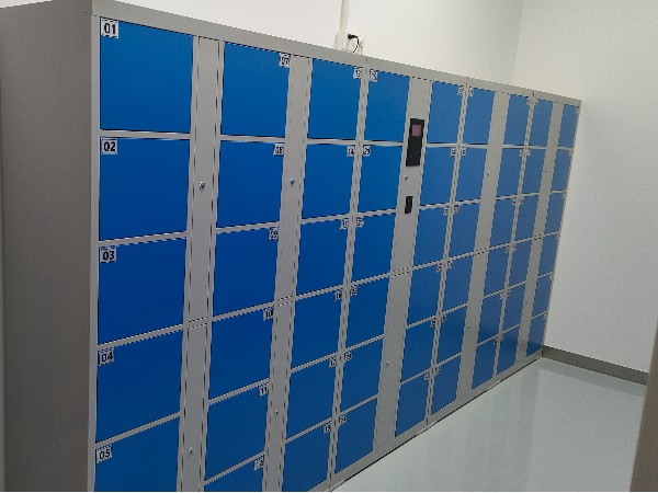 18門智能電子存包柜 18門智能電子存包柜